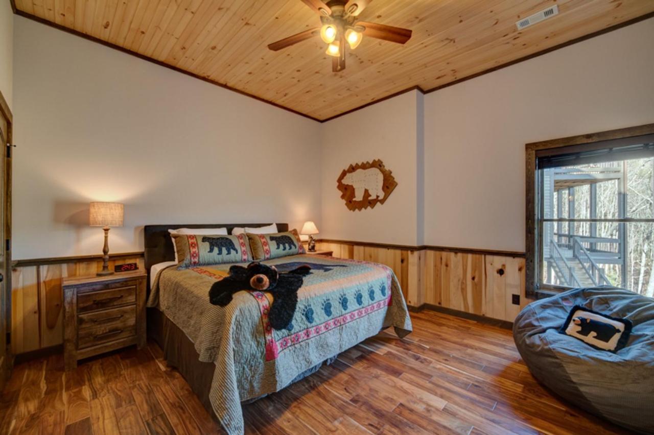 Bear Claw Cabin Blue Ridge Eksteriør bilde